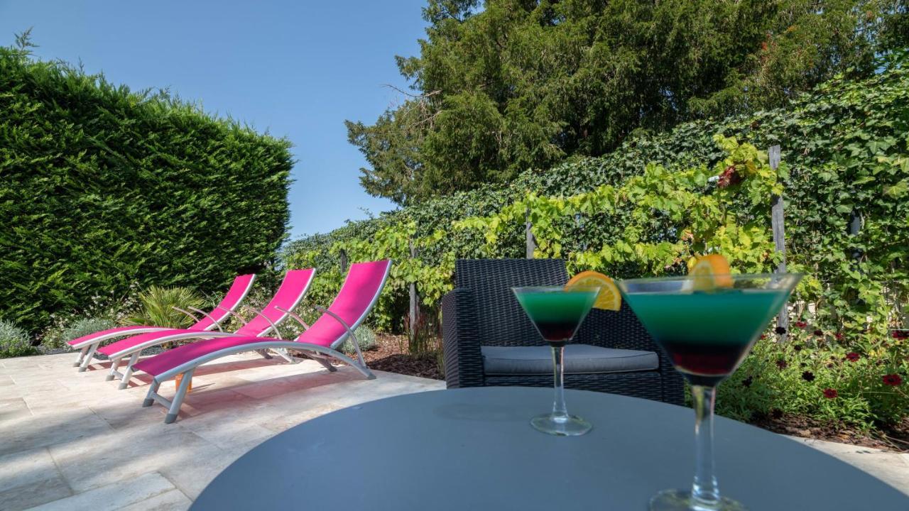 Logis Hotel La Croix Blanche Fontevraud Екстериор снимка