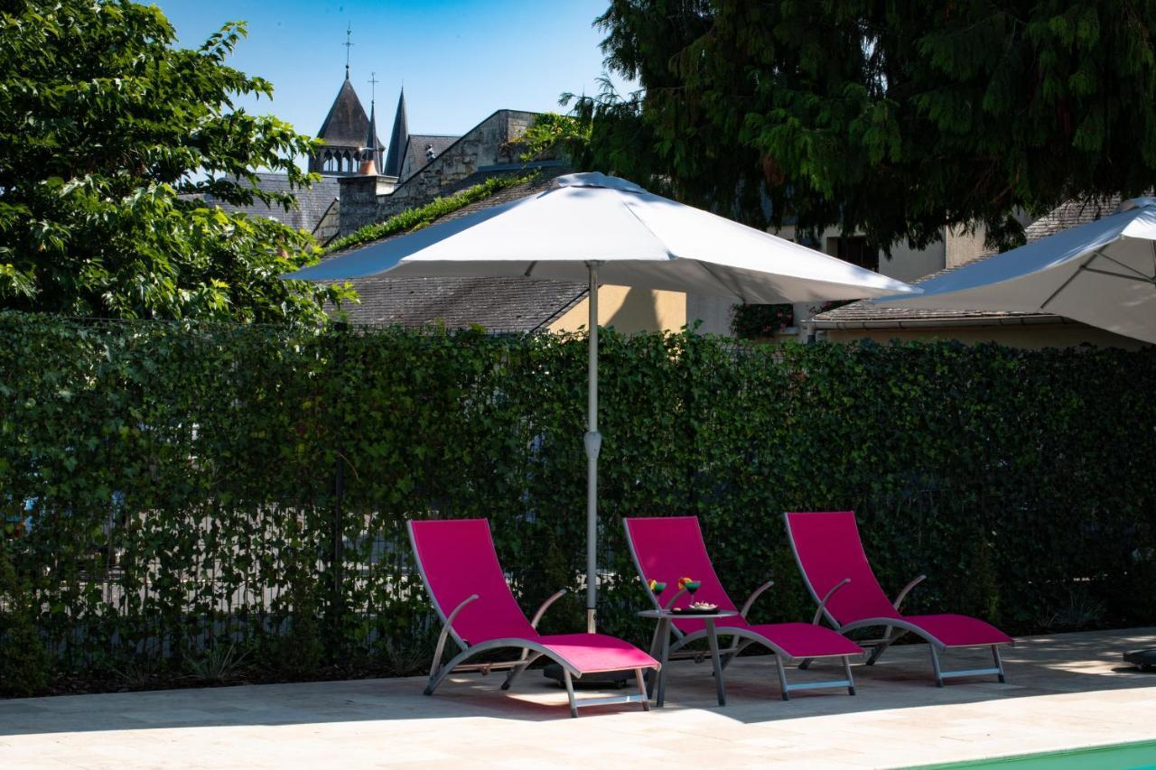Logis Hotel La Croix Blanche Fontevraud Екстериор снимка