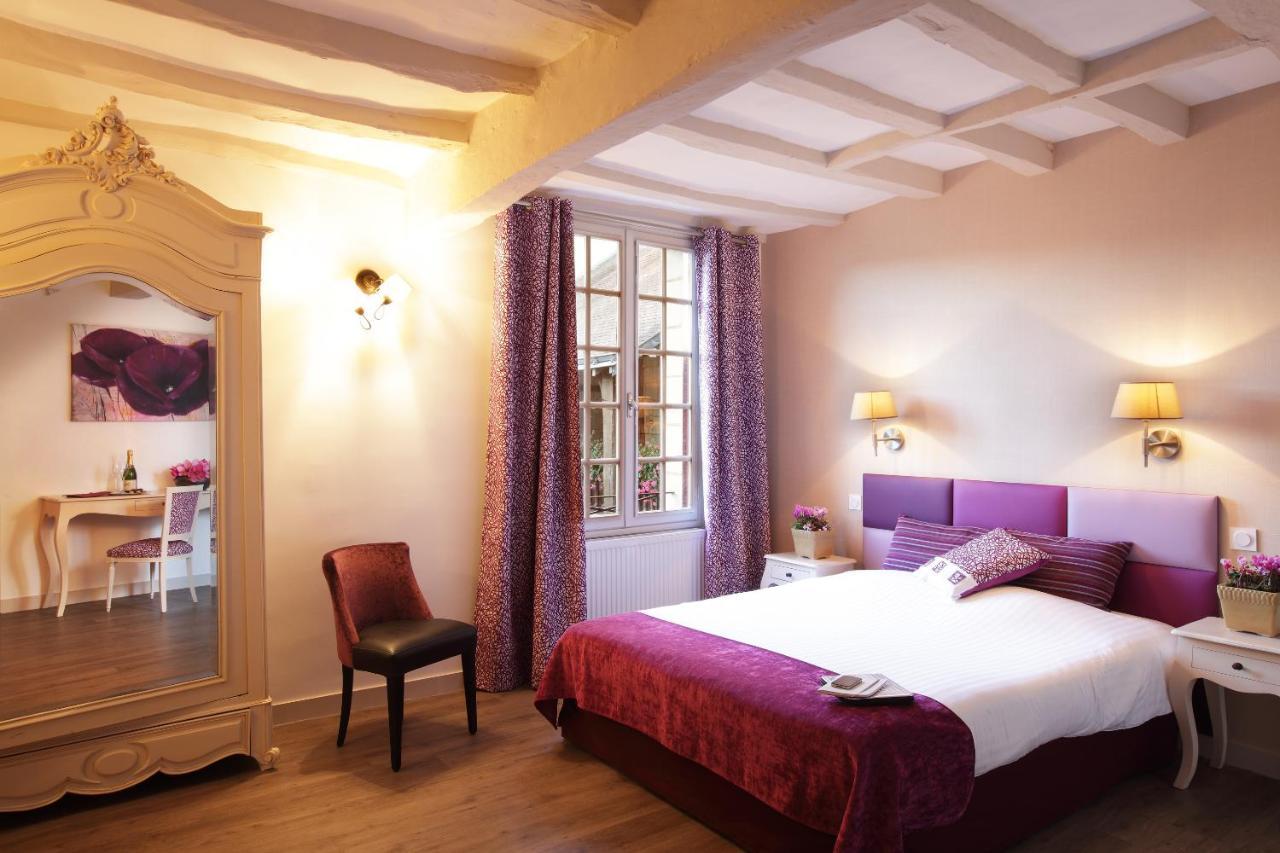 Logis Hotel La Croix Blanche Fontevraud Стая снимка