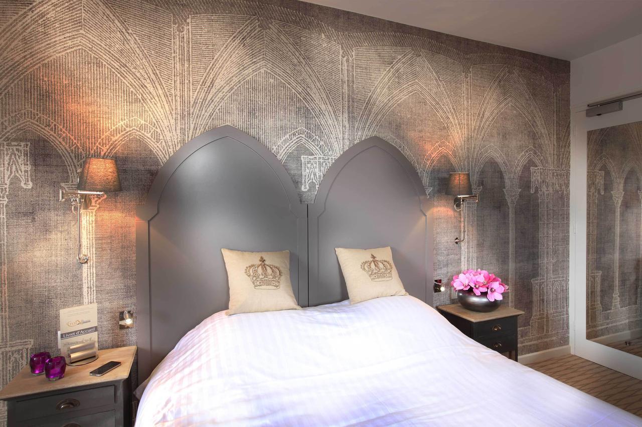 Logis Hotel La Croix Blanche Fontevraud Стая снимка