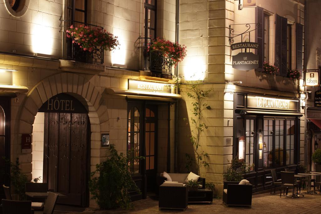 Logis Hotel La Croix Blanche Fontevraud Екстериор снимка