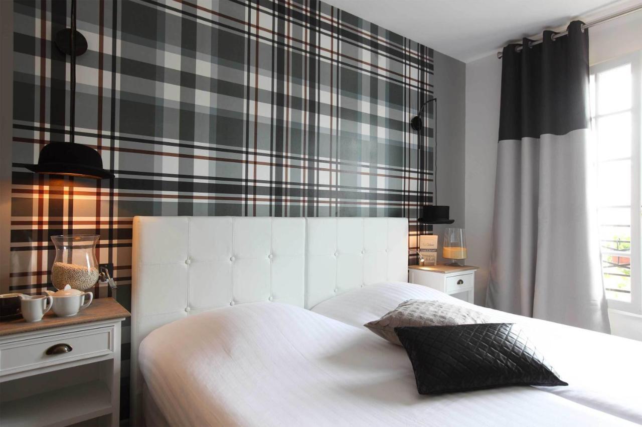 Logis Hotel La Croix Blanche Fontevraud Стая снимка