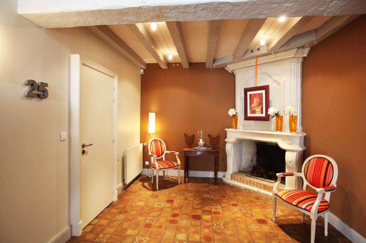 Logis Hotel La Croix Blanche Fontevraud Стая снимка